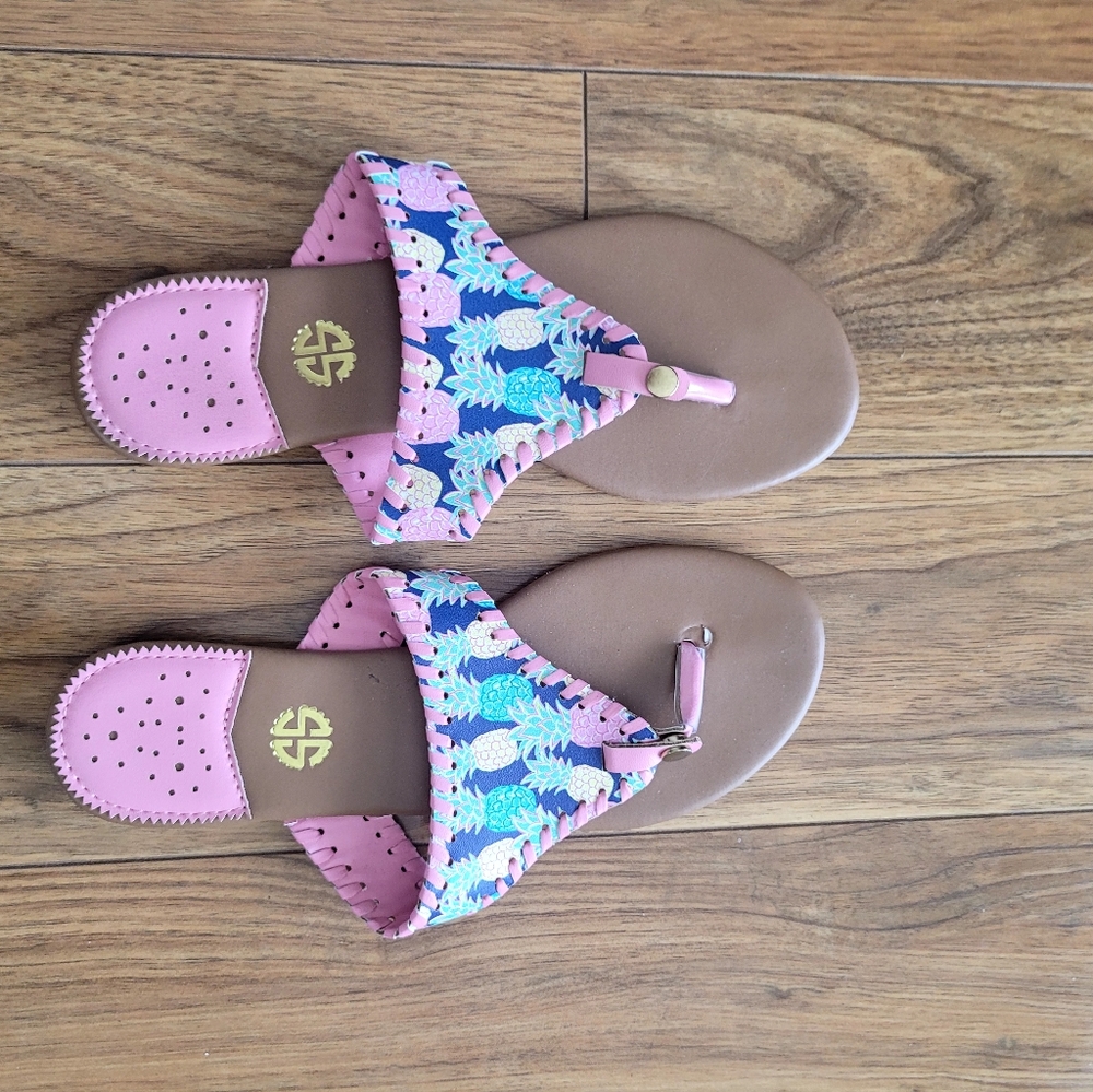 Pink Pineapple Pattern Thong Sandals SIMPLY SOUTHERN WOMANS SIZE 7